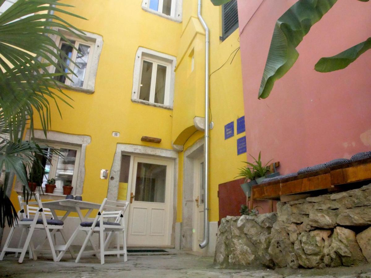 Casa Colloredo Apartment *